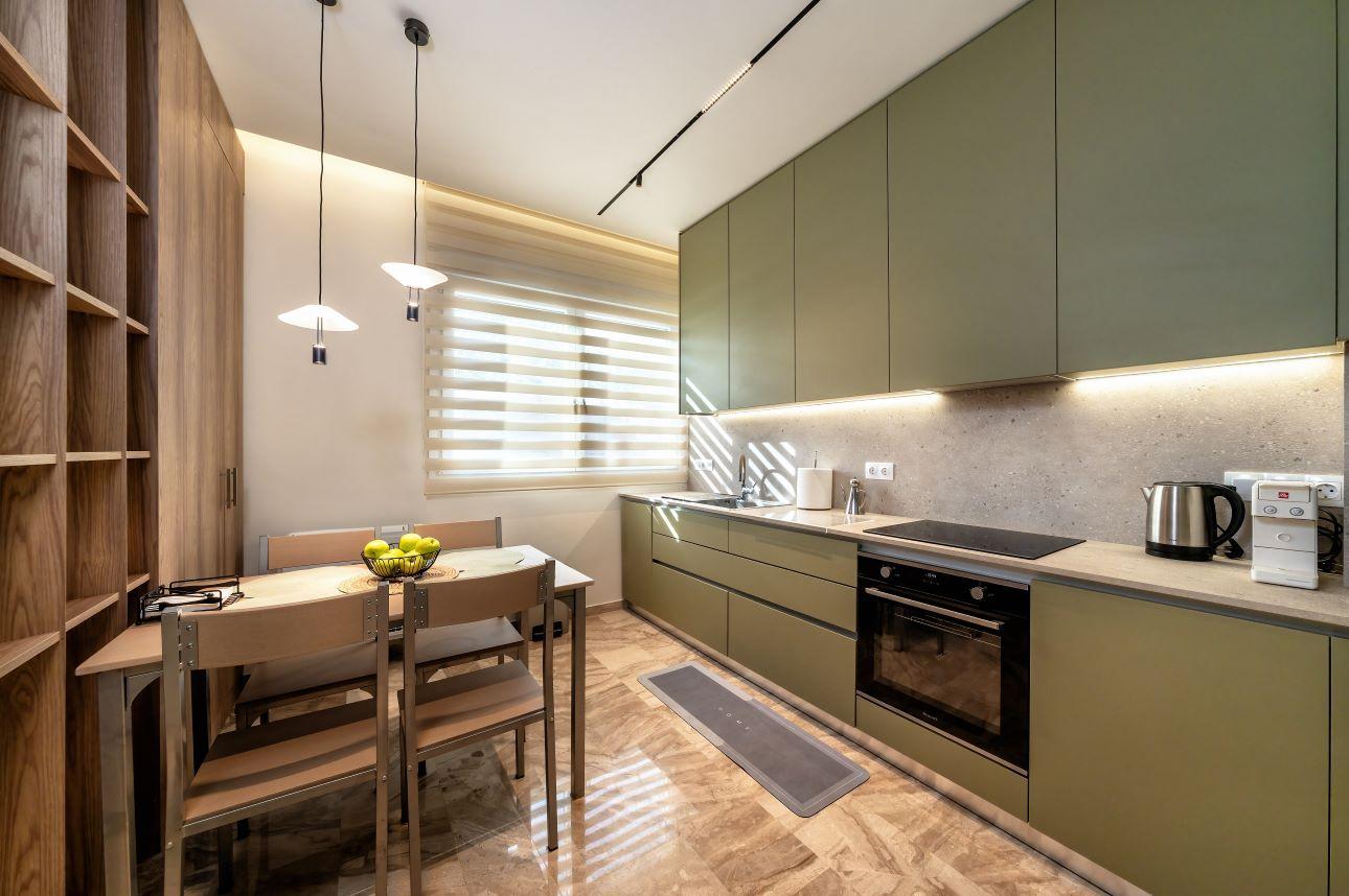 Κουζίνα σε olive green απόχρωση/ Φωτογραφία: Shutterstock 