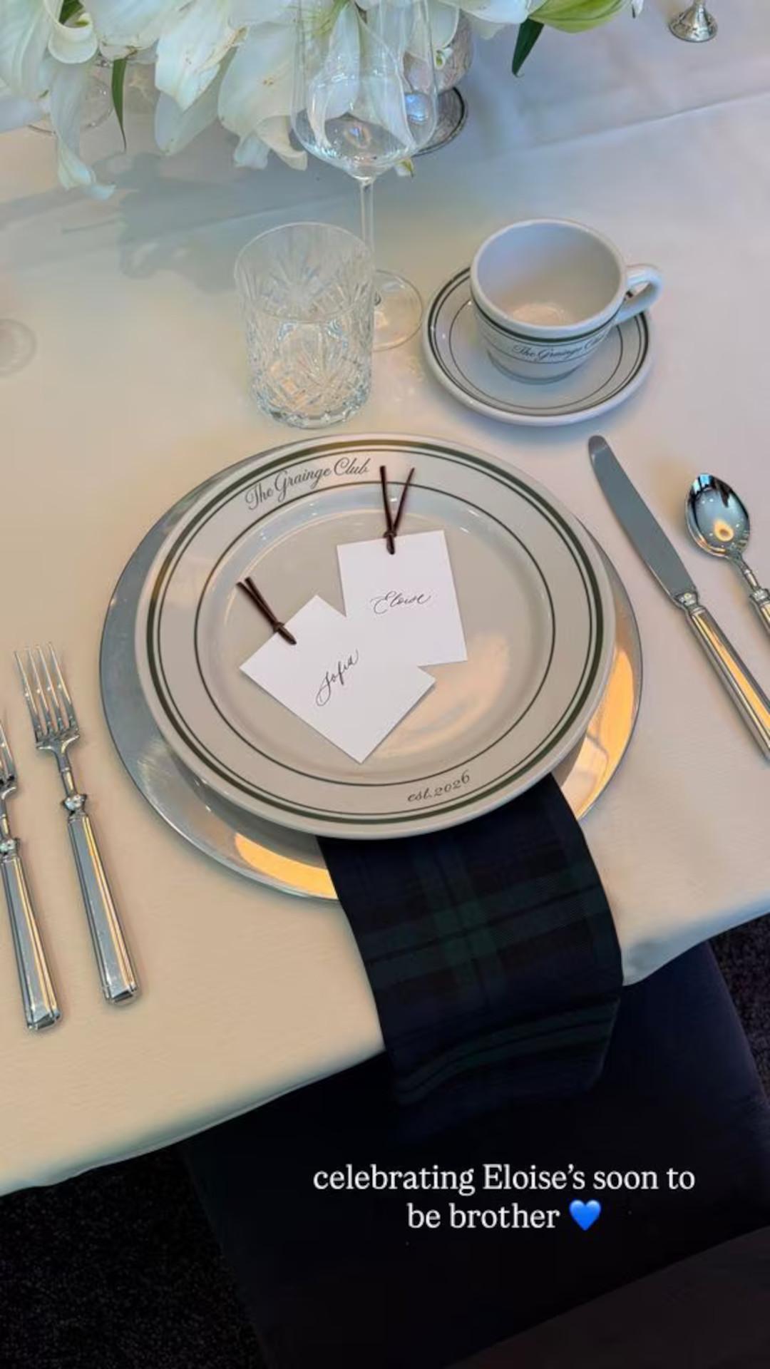 Το baby shower και gender reveal party της Σοφία Ρίτσι/ Φωτογραφία: Instagram/ @sofiagrainge