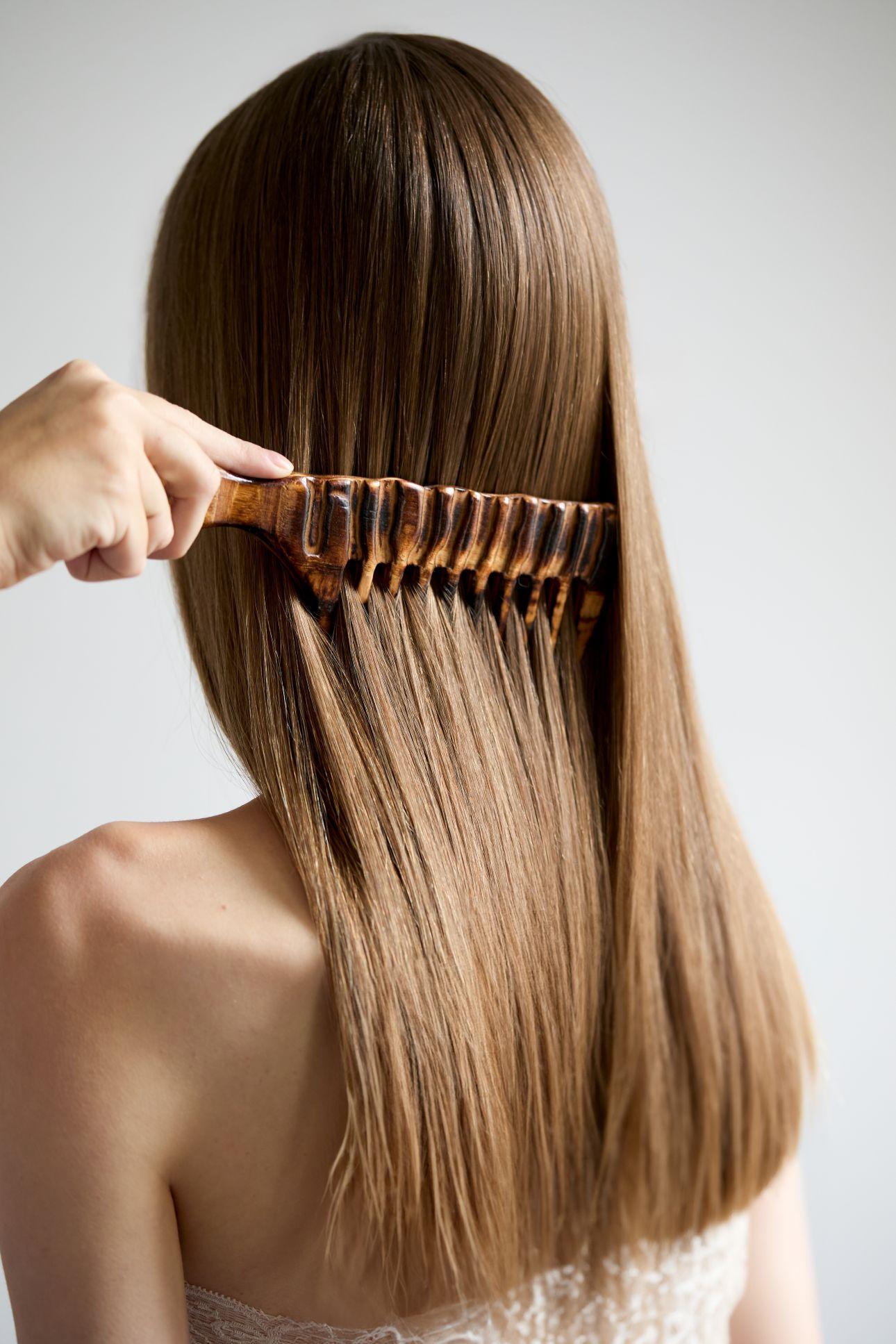 Styling για όγκο σε λεπτά μαλλιά/ Φωτογραφία: Shutterstock