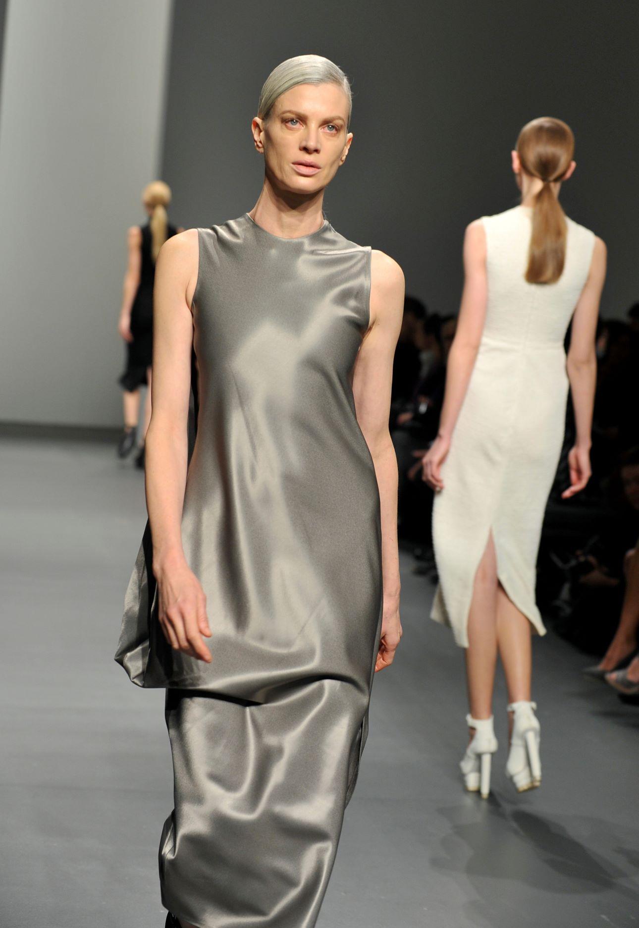 Η Κρίστεν ΜακΜέναμι στο show τoy Calvin Klein το 2010, στη Νέα Υόρκη/ Φωτογραφία: AP  