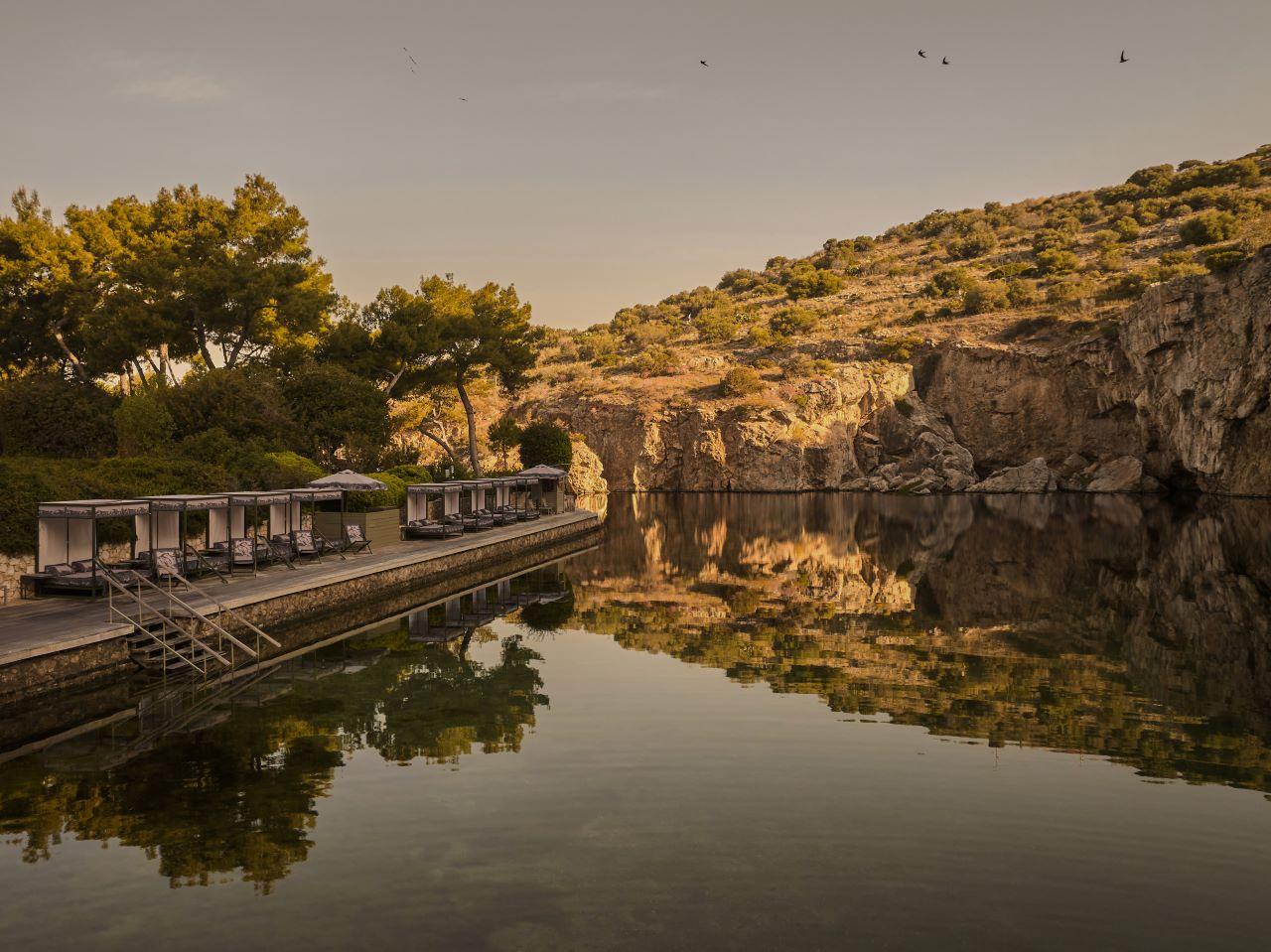 Λίμνη Βουλιαγμένης βουτιές