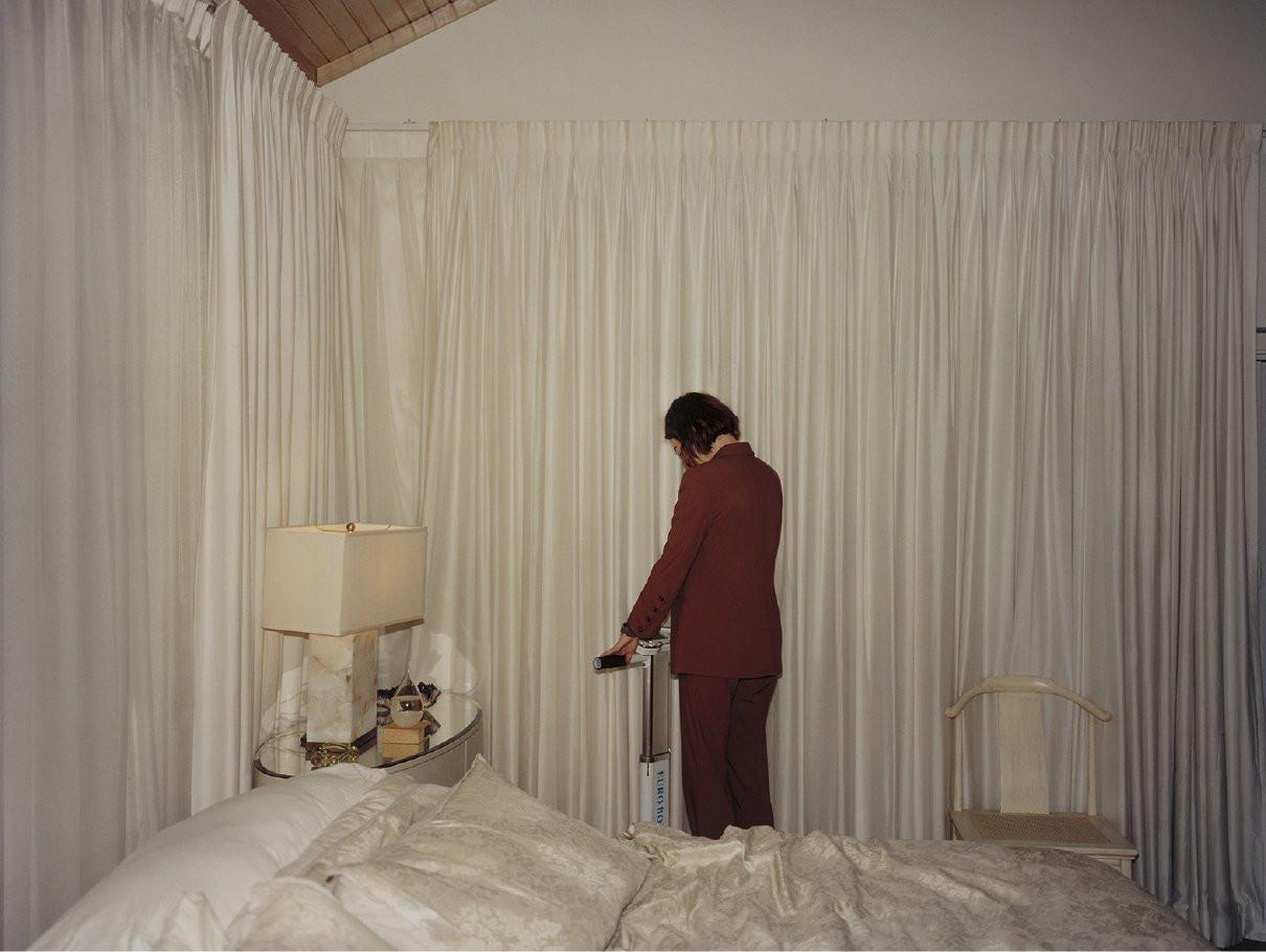  Η ιδιαίτερη φωτογραφική ματιά του Λάνθιμου αποτυπώνεται σε 182 λήψεις των τελευταίων ετών 