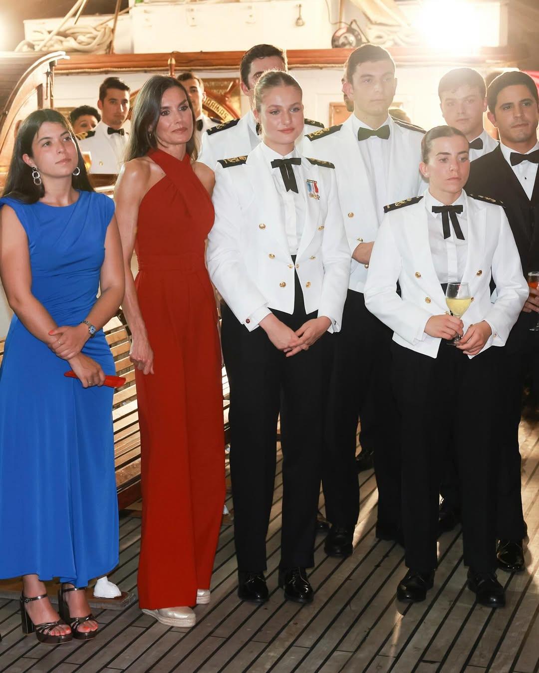  Η βασίλισσα Λετίθια με την κόρη της, πριγκίπισσα Λεονόρ/ Φωτογραφία: Instagram/ @casareal.es