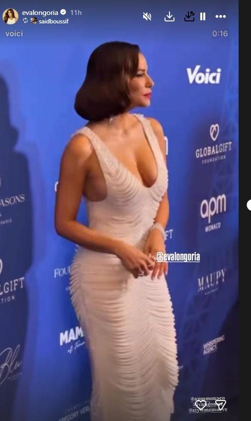 Η Εύα Λονγκόρια με την εντυπωσιακή τουαλέτα/ Φωτογραφία: ﻿Instagram/ @evalongoria