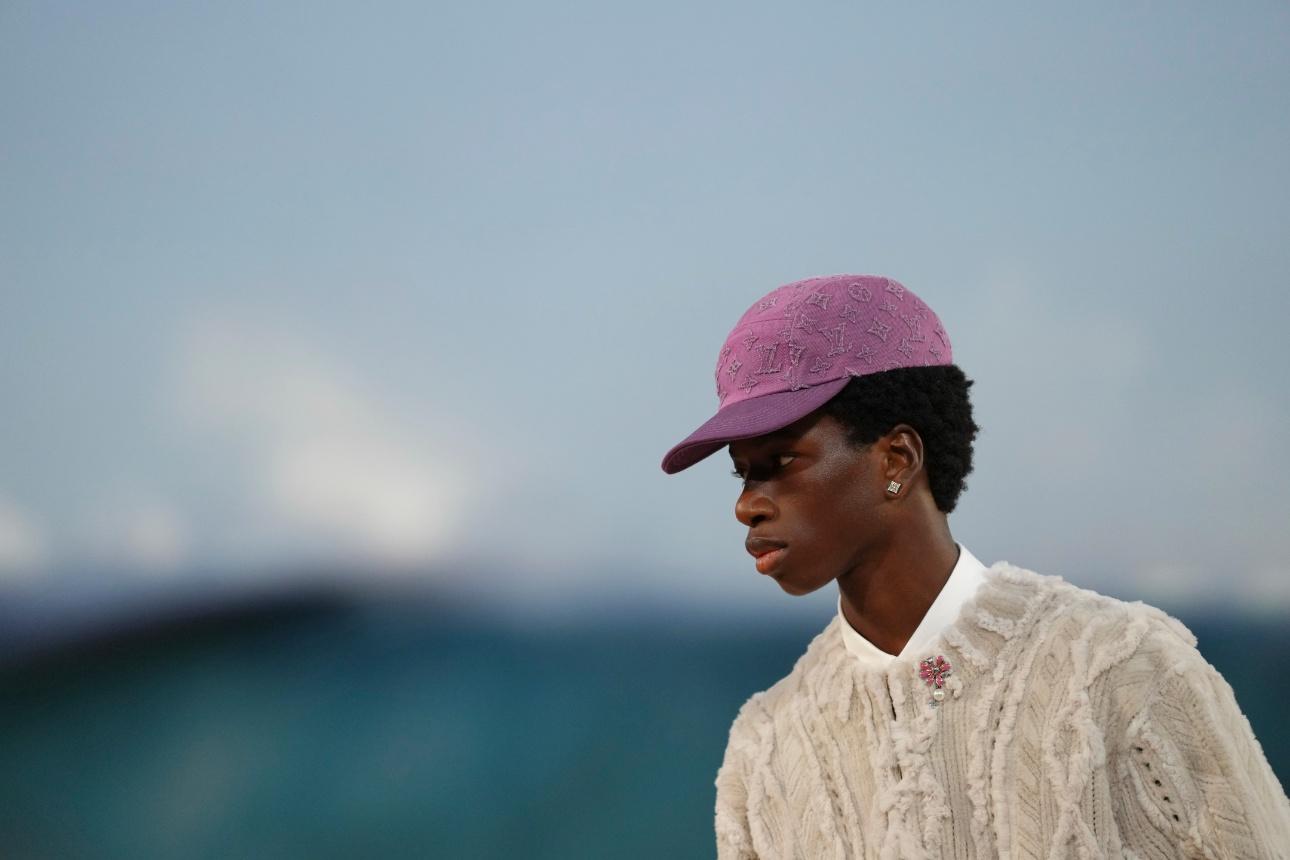 Louis Vuitton menswear S/S '27/ AP Images