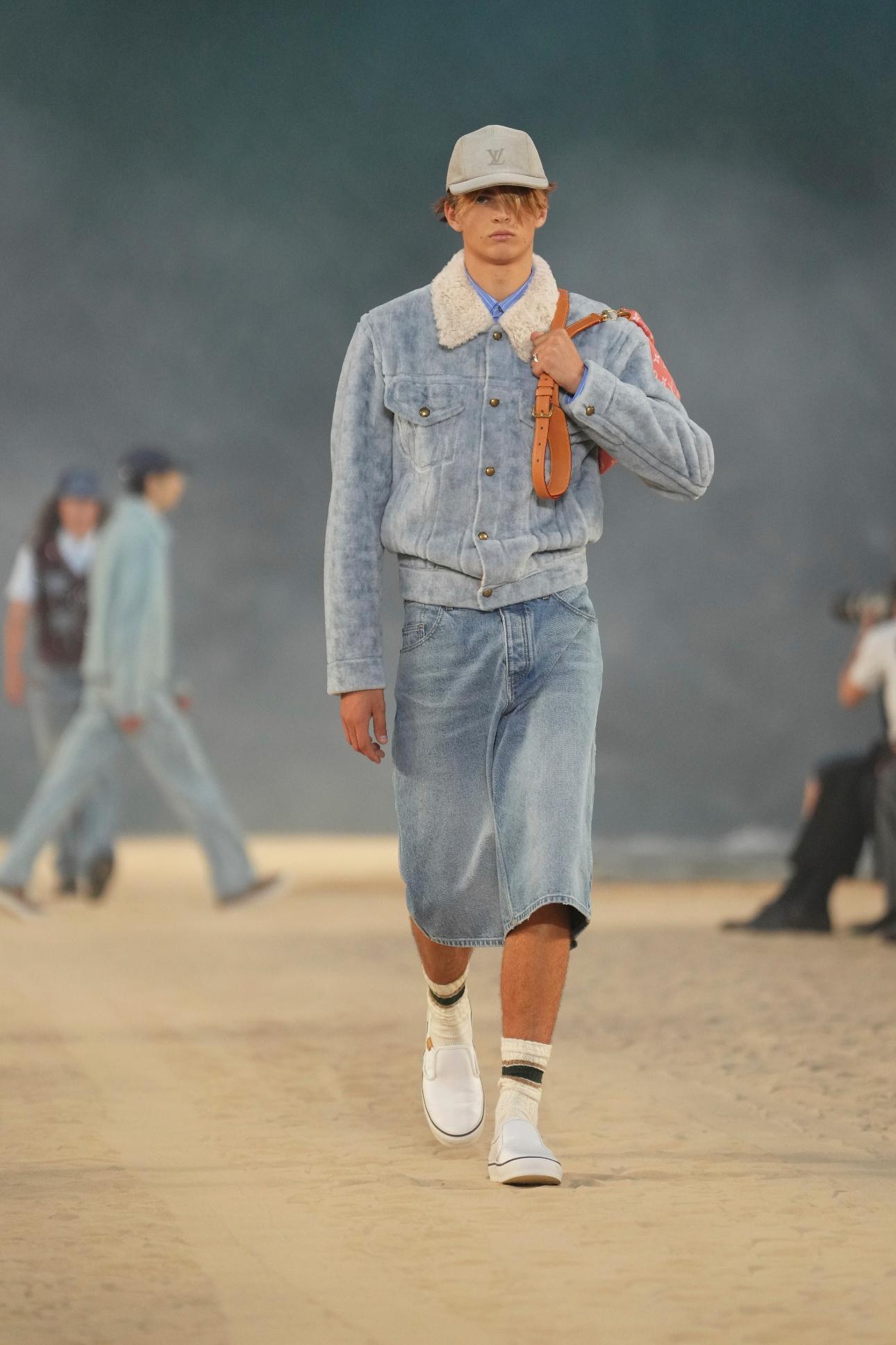 Louis Vuitton menswear S/S '27/ AP Images
