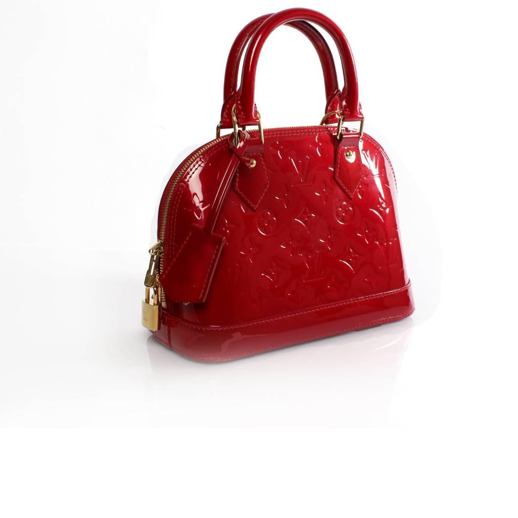 Η τσάντα Louis Vuitton Alma BB Pomme D'amour/ Φωτογραφία: Uniquedesignerpieces/com