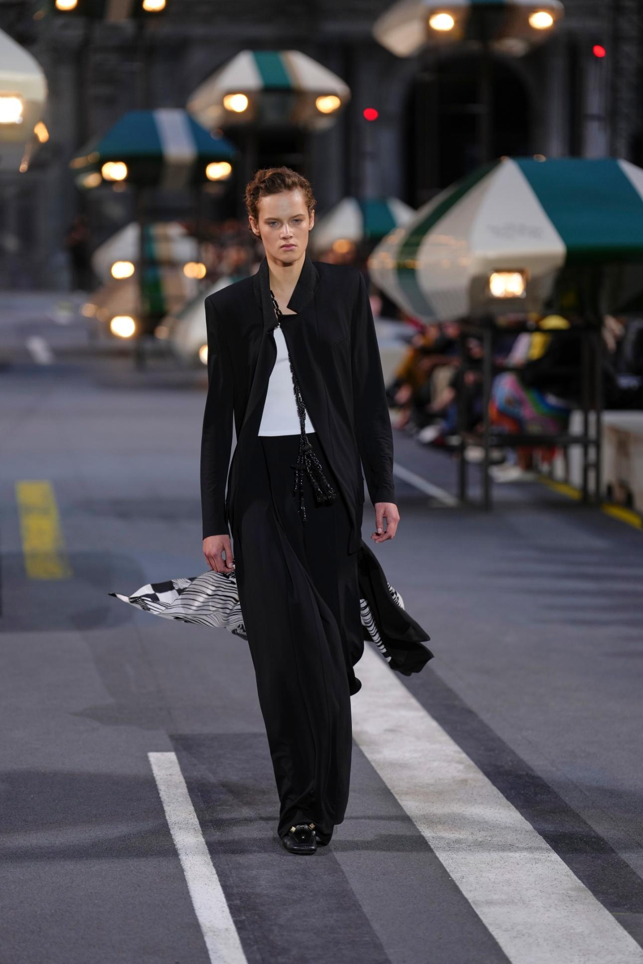 Louis Vuitton S/S 2027/ Φωτογραφία: AP Images