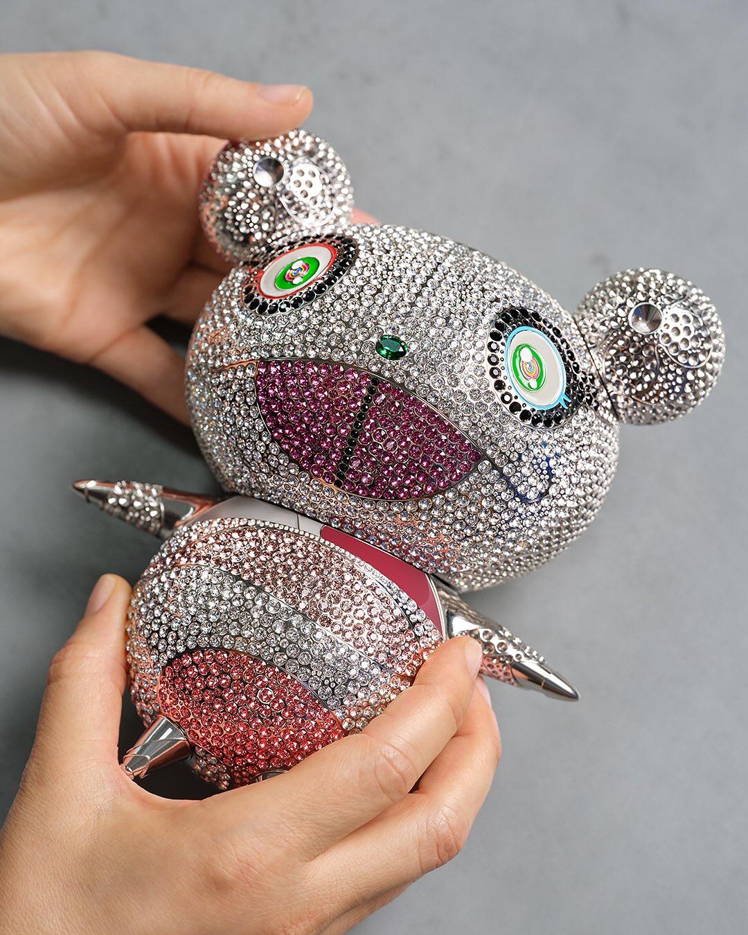 Panda Clutch/ Φωτογραφία: Louis Vuitton