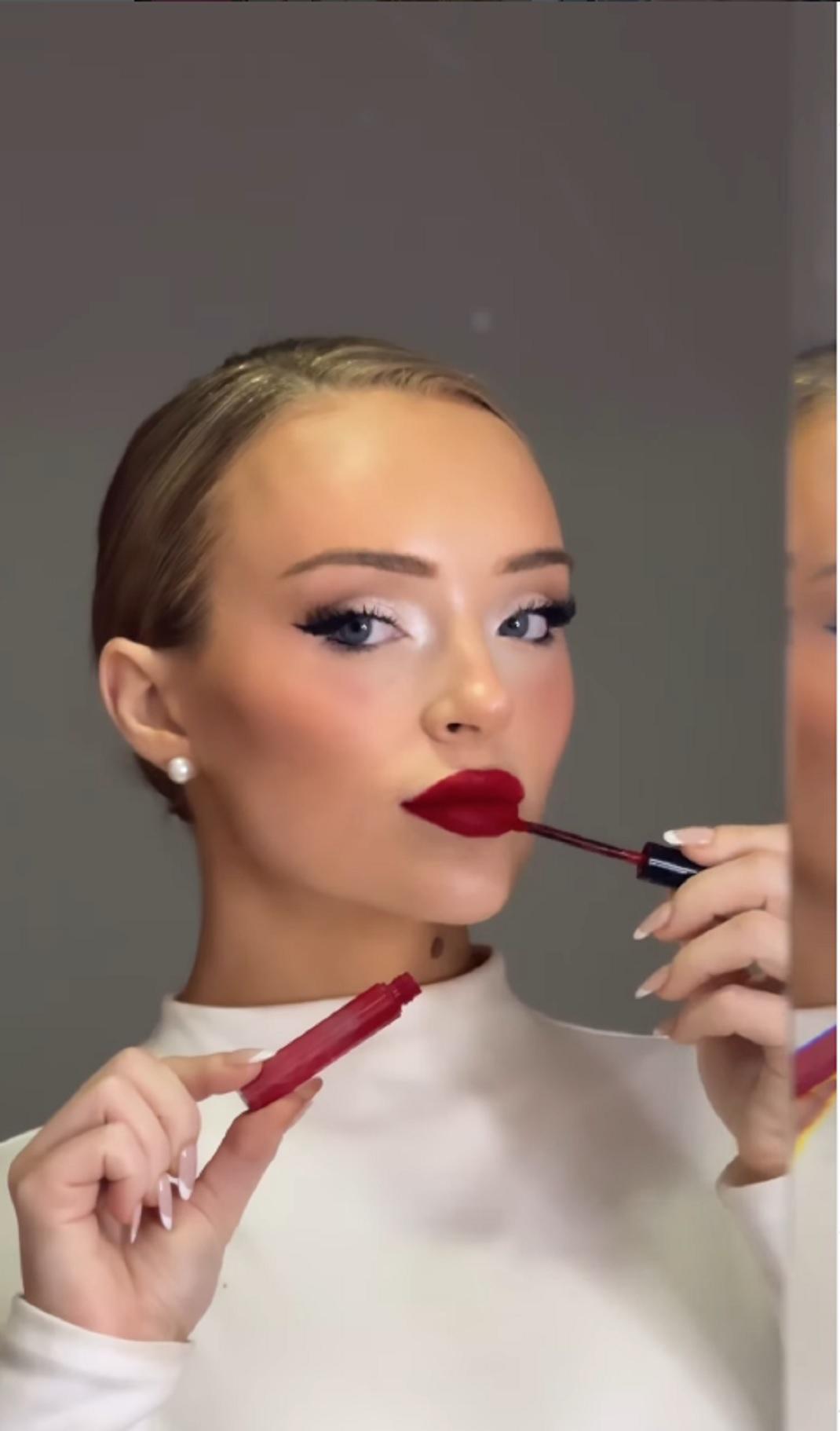 Φωτογραφία Instagram/@rhonyclaire