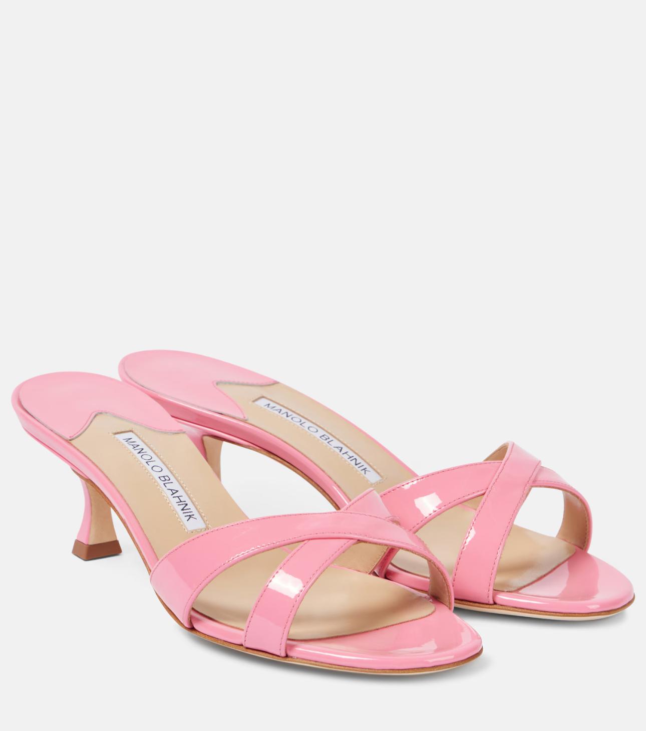 Ροζ σανδάλια Manolo Blahnik