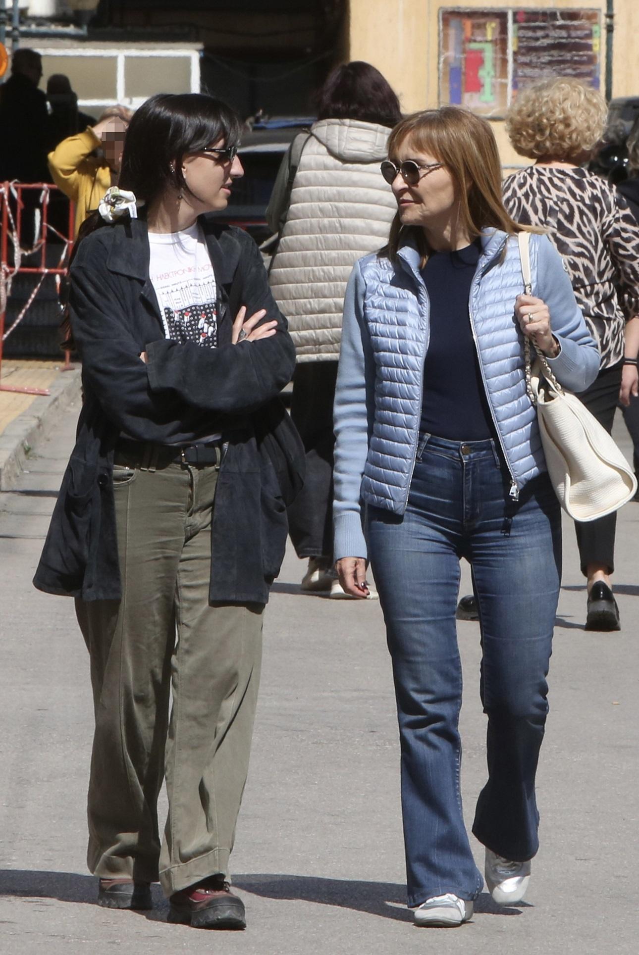 Η Μάρα Ζαχαρέα με την κόρη της, Άννα/ NDP Photo Agency