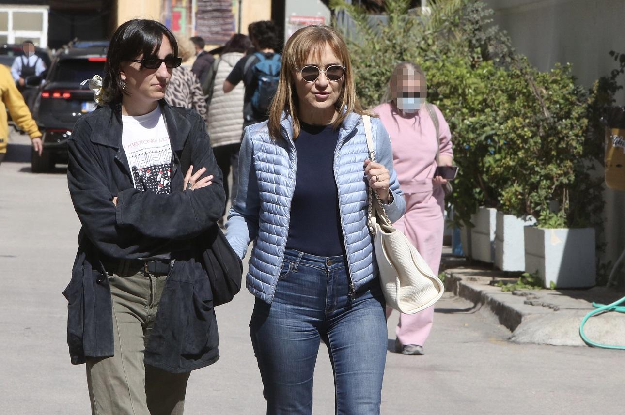 Η Μάρα Ζαχαρέα με την κόρη της, Άννα/ NDP Photo Agency