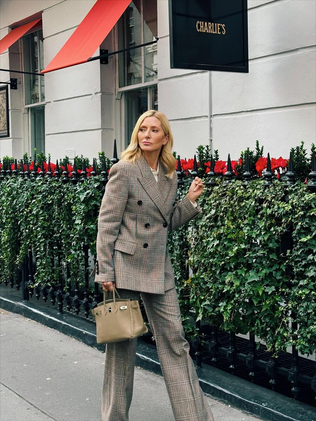 Μαρί Σαντάλ/ @mariechantal22