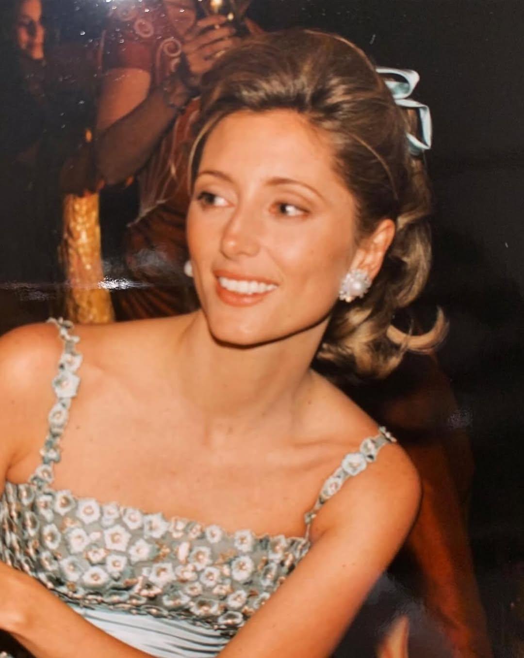 Η Μαρί Σαντάλ στη δεξίωση του γάμου της με τον Παύλο Ντε Γκρες/ @mariechantal22