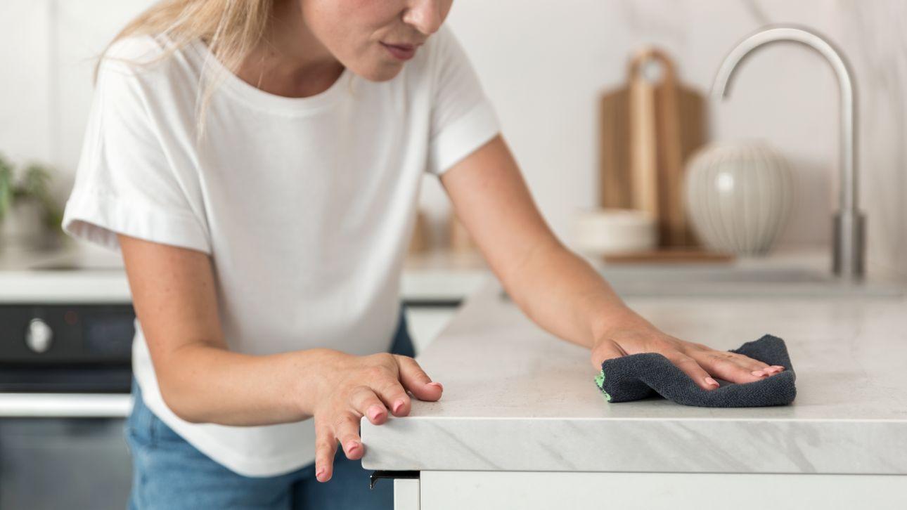 Μαρμάρινος πάγκος κουζίνας/ Φωτογραφία: Shutterstock 