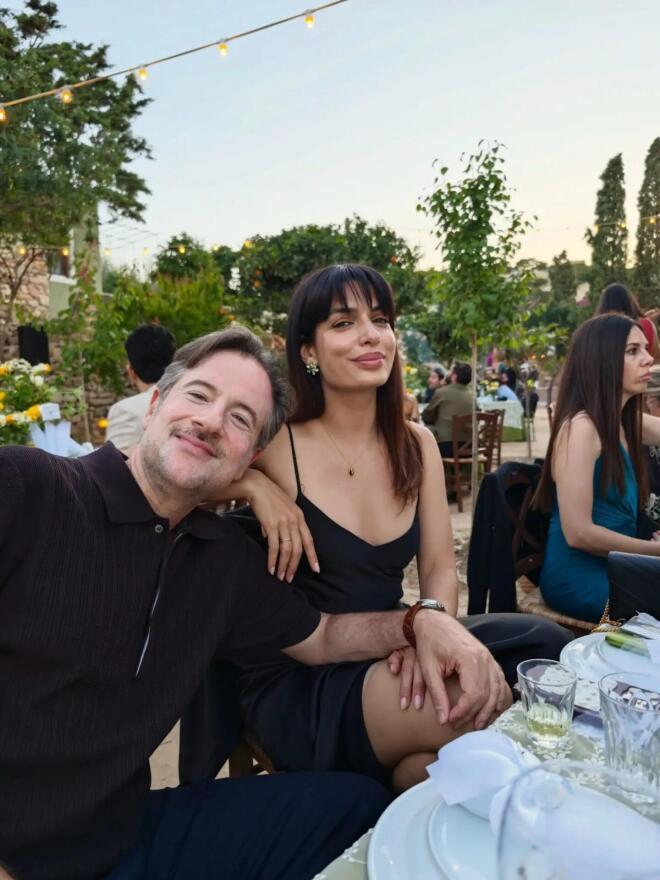Κωστής Μαραβέγιας, Τόνια Σωτηροπούλου