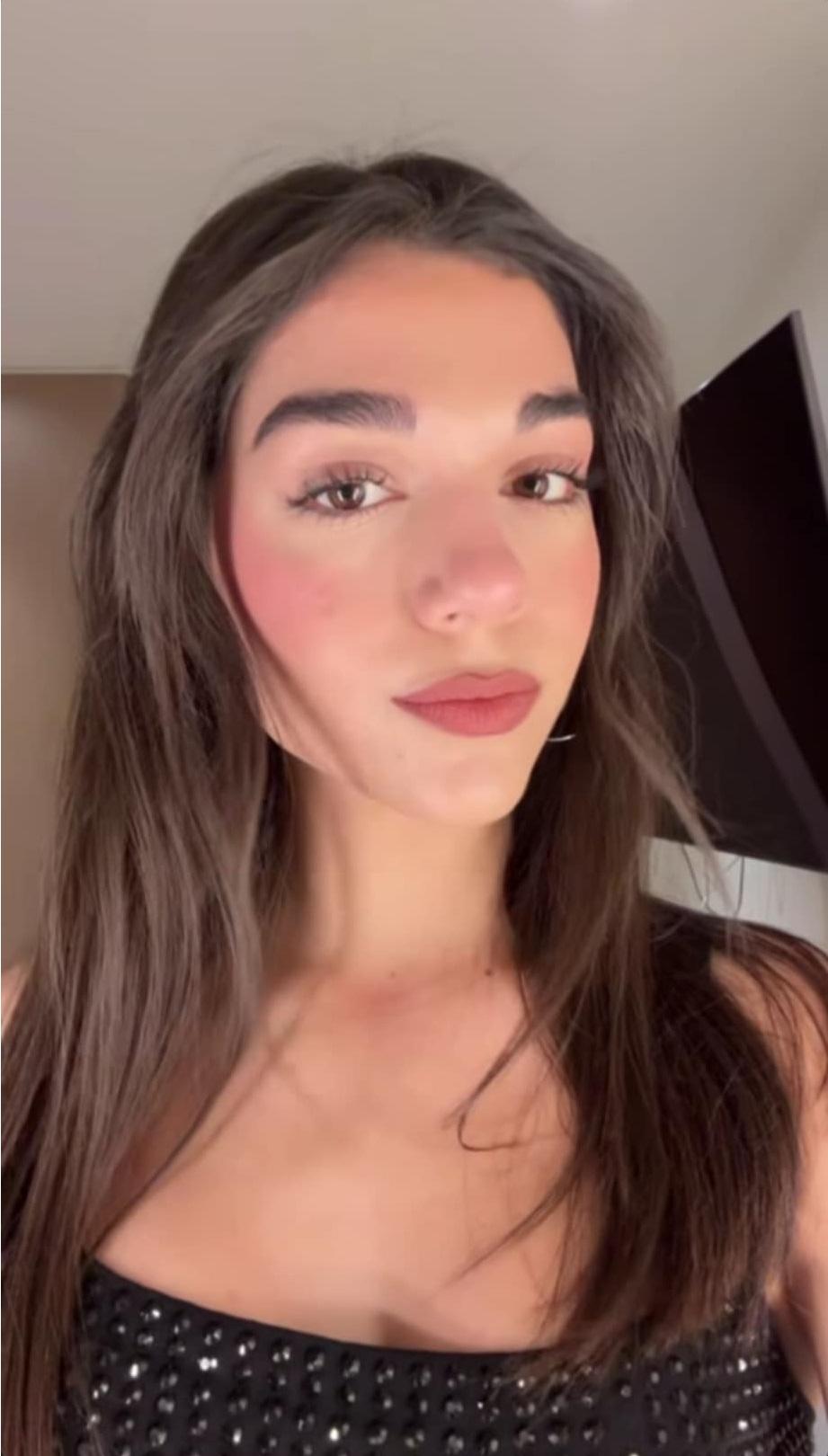 Μελίνα Νικαλαΐδη/ @melina.nikolaidi