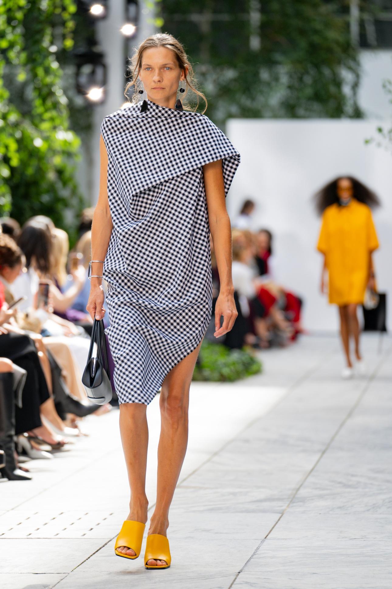 Michael Kors S/S 2027/ AP Images