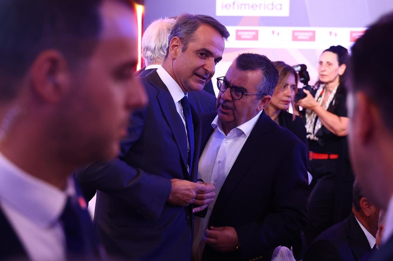 Ο πρωθυπουργός Κυριάκος Μητσοτάκης και ο διευθύνων σύμβουλος και εκδότης του iefimerida Γιάννης Κουρτάκης/ INTIME NEWS / ΒΛΑΣΣΟΠΟΥΛΟΥ ΙΣΜΗΝΗ