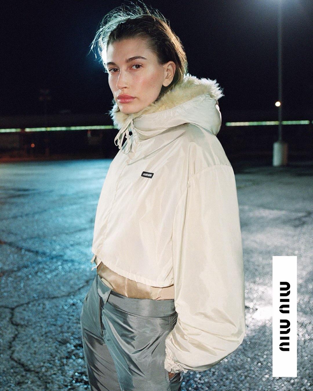 Χέιλι Μπίμπερ/ Miu Miu