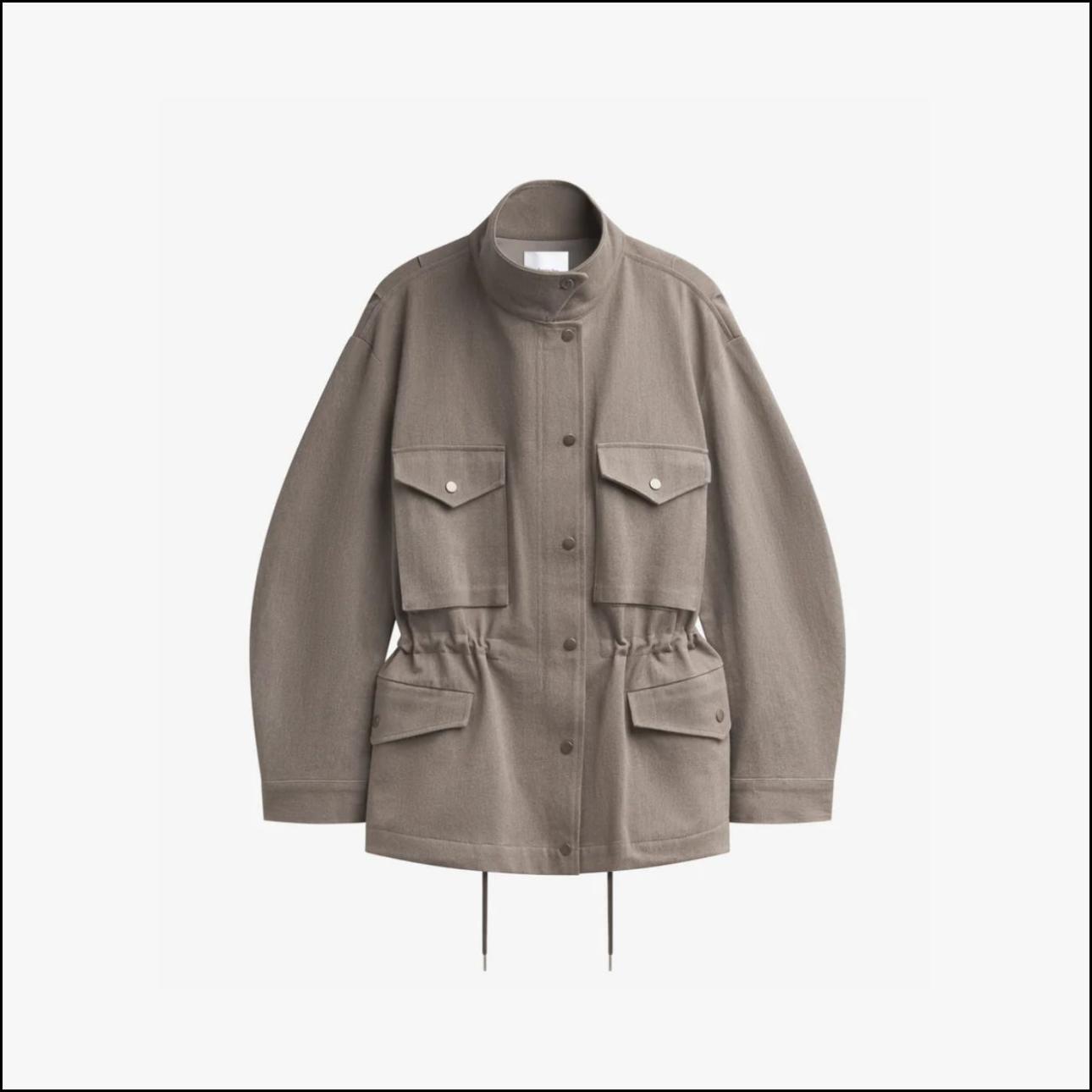 Βαμβακερό utiliity jacket,€335, The Frankie Shop, eu.thefrankieshop.com 