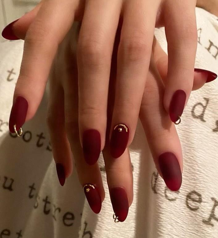 Φωτογραφία Instagram/𝙏𝙤𝙢 𝘽𝙖𝙘𝙝𝙞𝙠 Nails