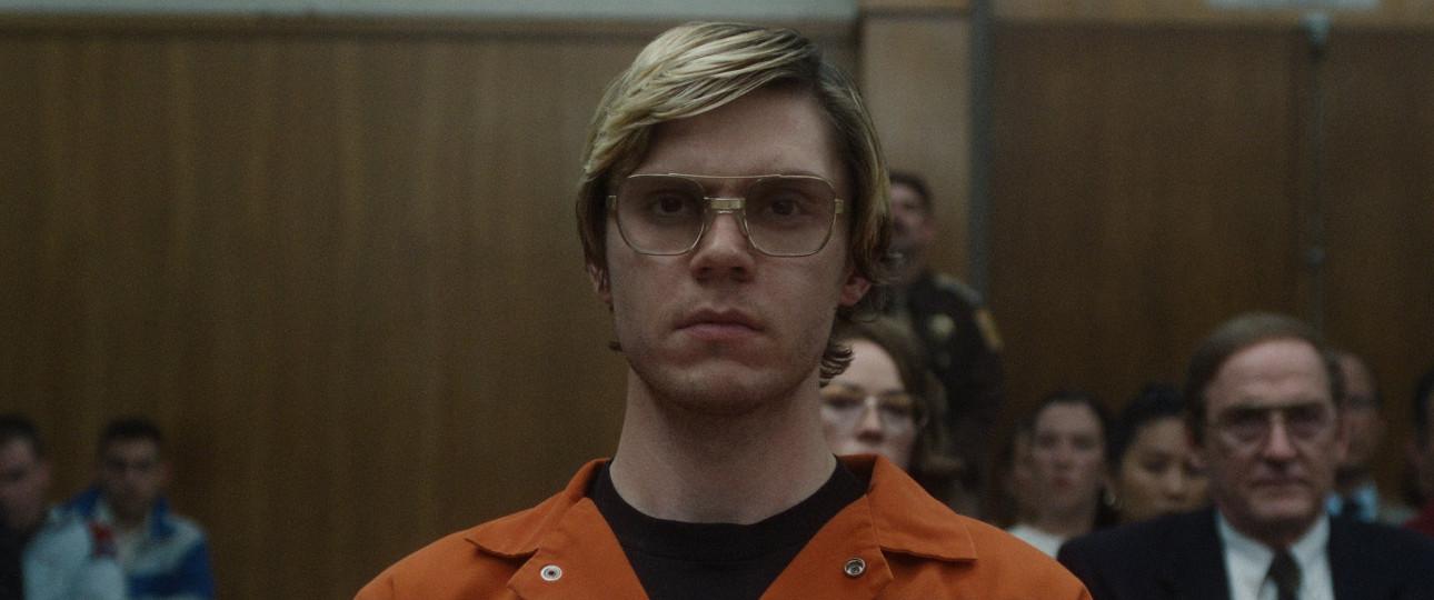 Ο Ίβαν Πίτερς ως Τζέφρι Ντάμερ στη σειρά «Dahmer»/Φωτογραφία: IMDB