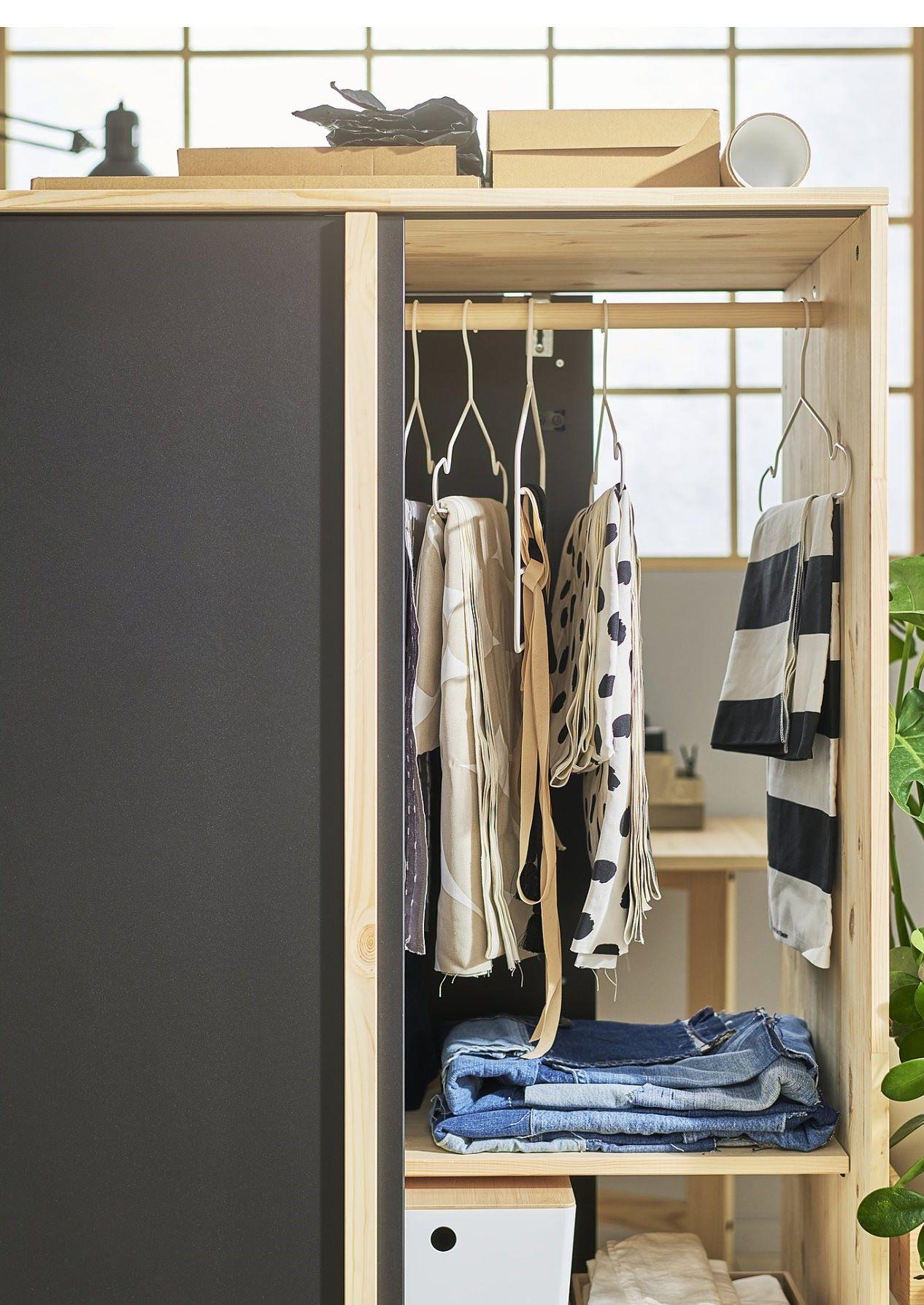 Η νέα ντουλάπα των ΙΚΕΑ είναι δανική για μικρούς χώρους/ Φωτογραφία: IKEA 