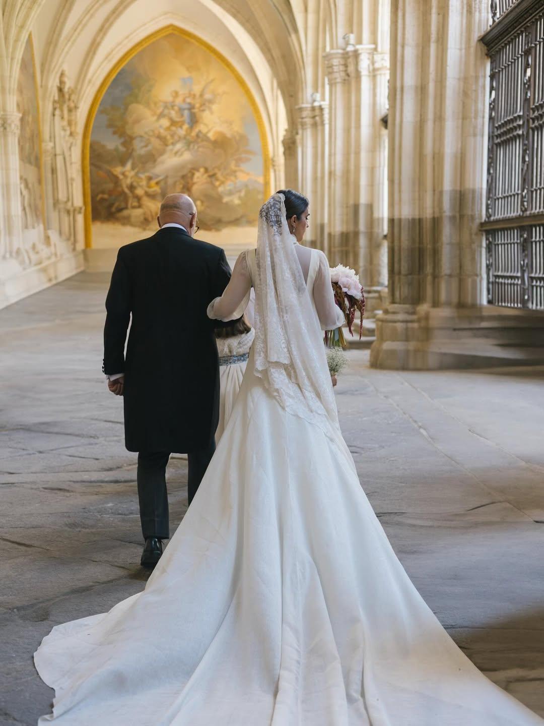 Νύφη/Φωτογραφία Instagram: Lorena San José