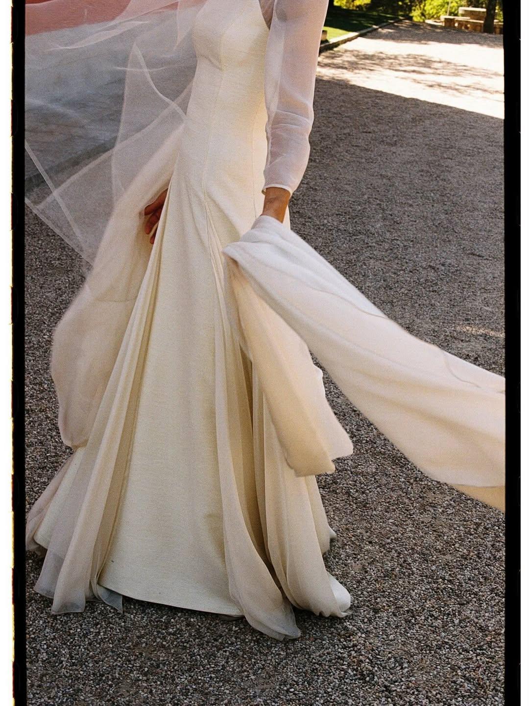 Φωτογραφία Instagram/FLO.WEDS