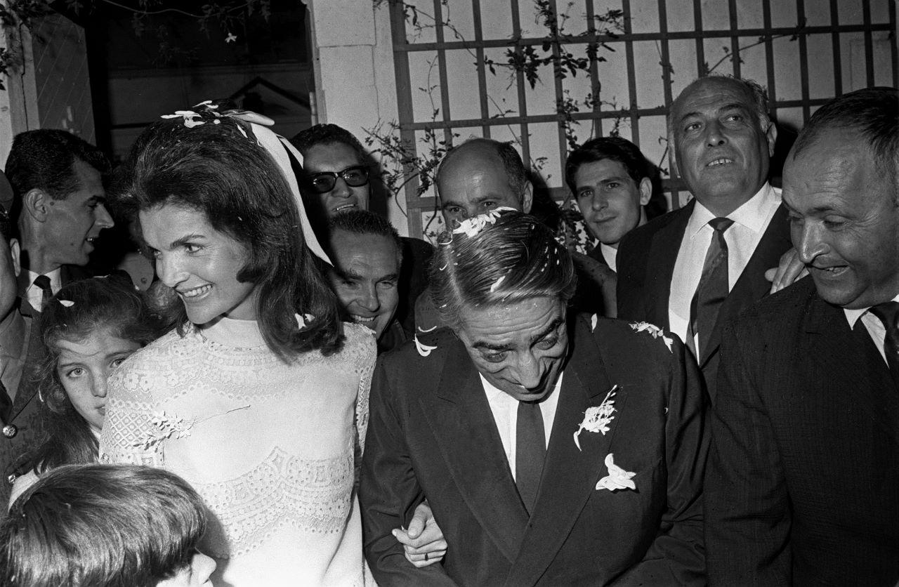 Αριστοτέλης Ωνάσης και Τζάκι Κένεντι στο γάμο τους