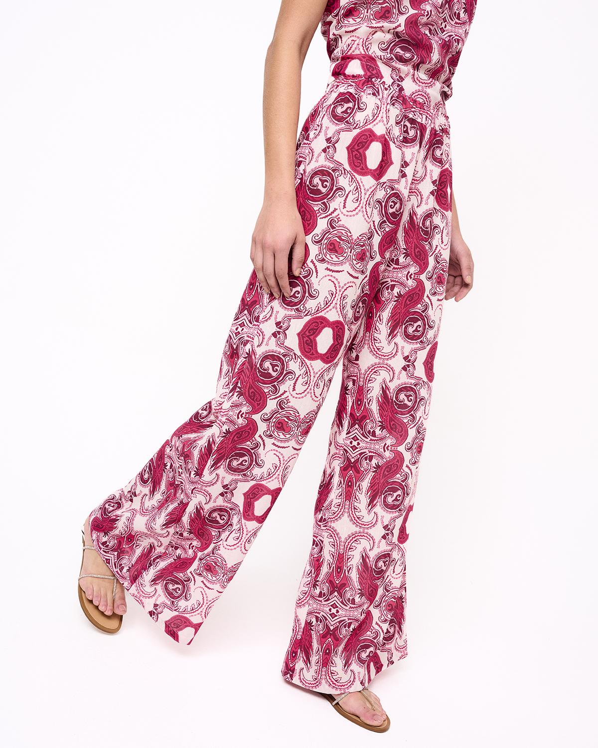Το παντελόνι «Penelope» Flared Trousers της Elizabeth LaGre/Φωτογραφία: Elizabethlagre 