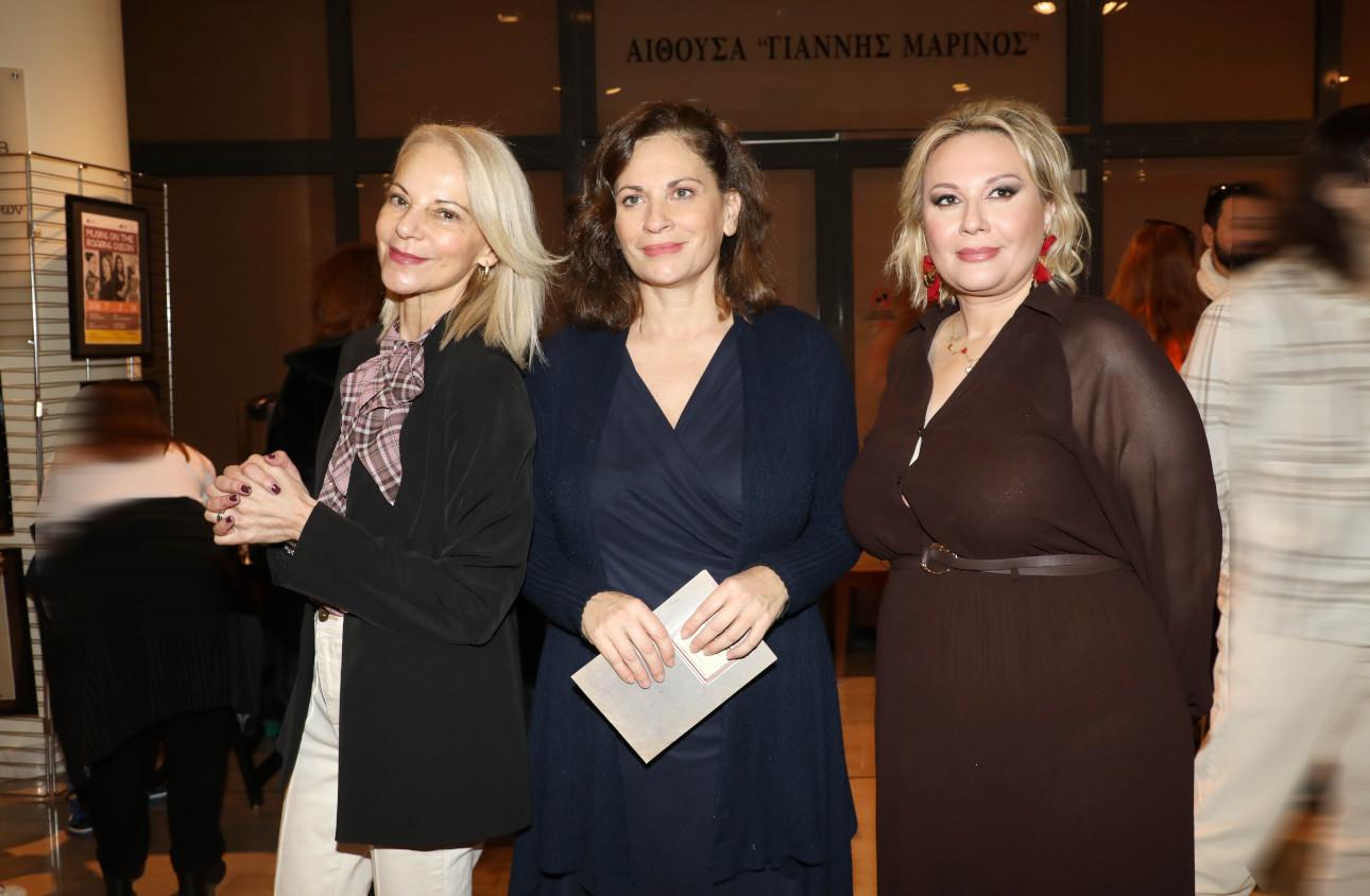 Μάρω Θεοδωράκη-Θεοφανία Παπαθωμά-Βίκυ Πάνου/Φωτογραφία: NDP Photo