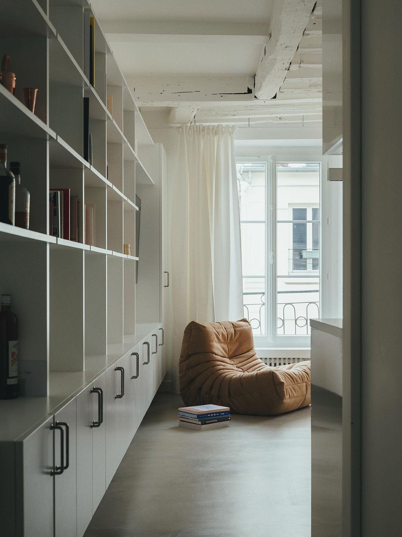 Άποψη του καθιστικού/ Φωτογραφία: Instagram/ @ps.studio.architecte