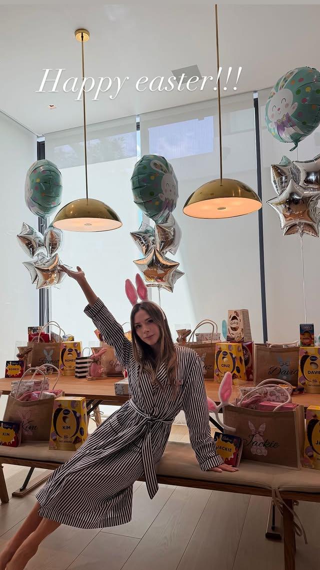  Η Βικτόρια Μπέκαμ με πασχαλινή διακόσμηση / Instagram @victoriabeckham