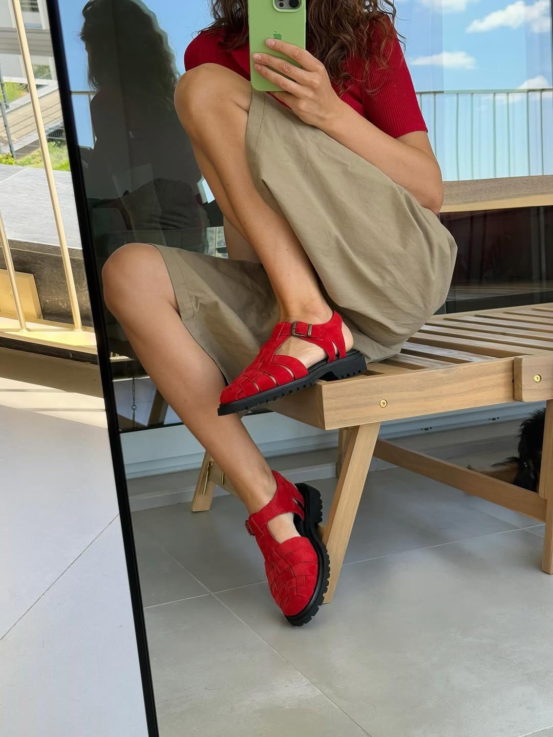 Τα πέδιλα του ψαρά/Φωτογραφία: Instagram/ artell_shoes