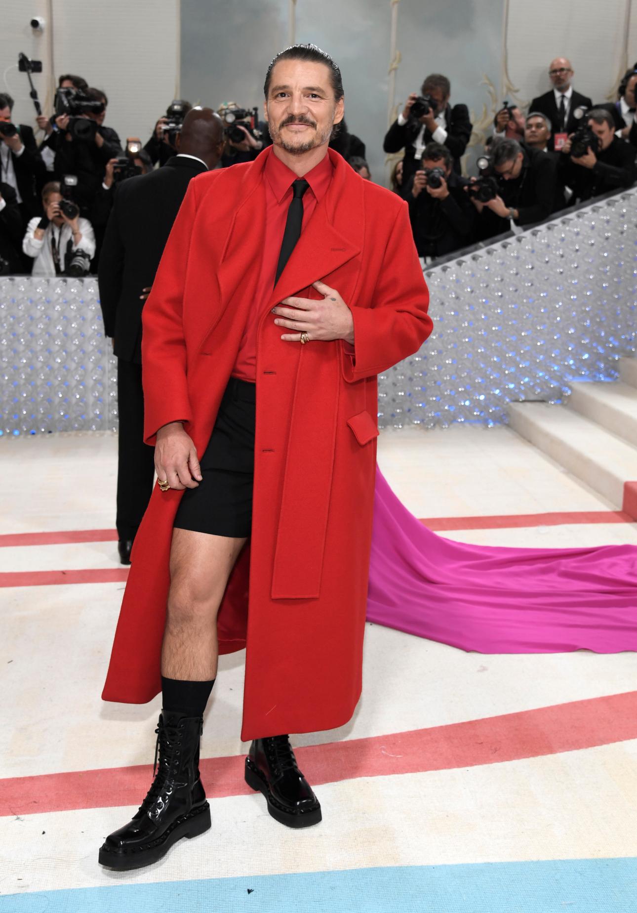 O Πέδρο Πασκάλ στο Met Gala το 2023, AP Photo