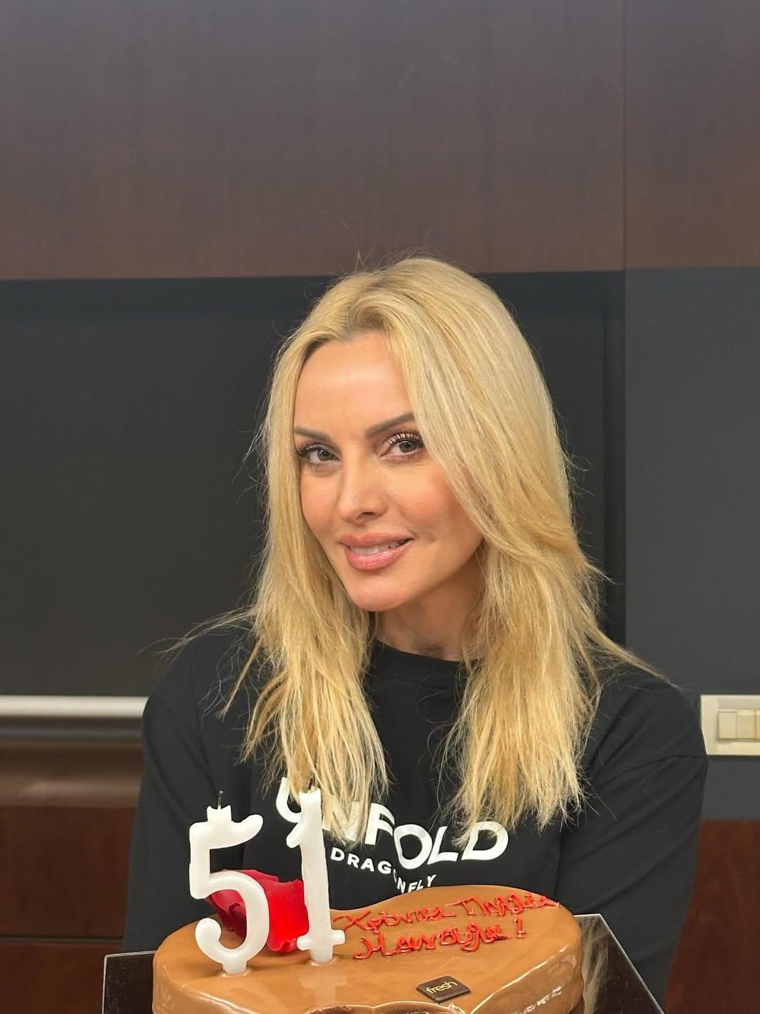 Πέγκυ Ζήνα/ @peggyzina_official