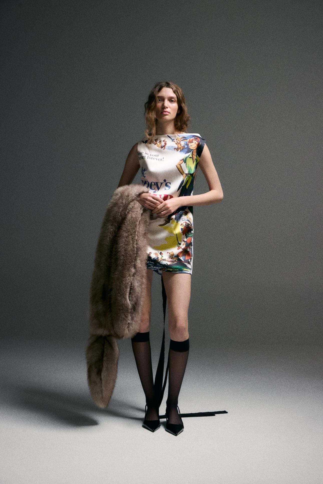 Το φόρεμα από τα Zara/ Φωτογραφία: Zara