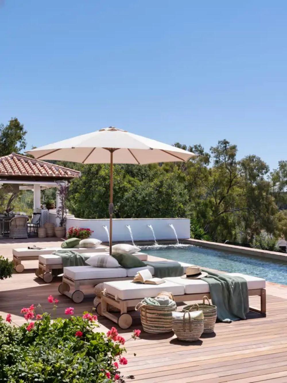 Πισίνα/ Φωτογραφία:  Finnegan Outdoor Chaise 