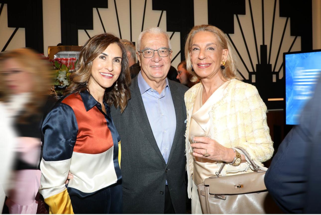  Σάντρα Μπακογιαννοπούλου-Γιάννης Πρετεντέρης-Όλγα Τρέμη 