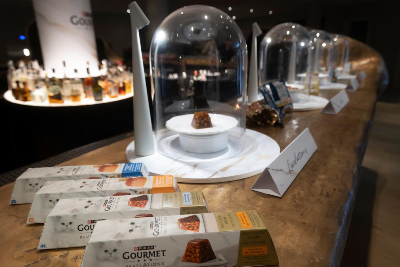 Μια εμπειρία fine dining εμπνευσμένη από τη φιλοσοφία της Purina GOURMET™.  