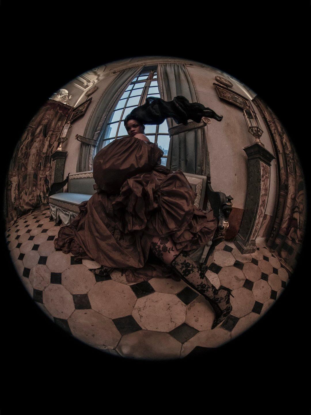 Η Ριάνα για το W magazine