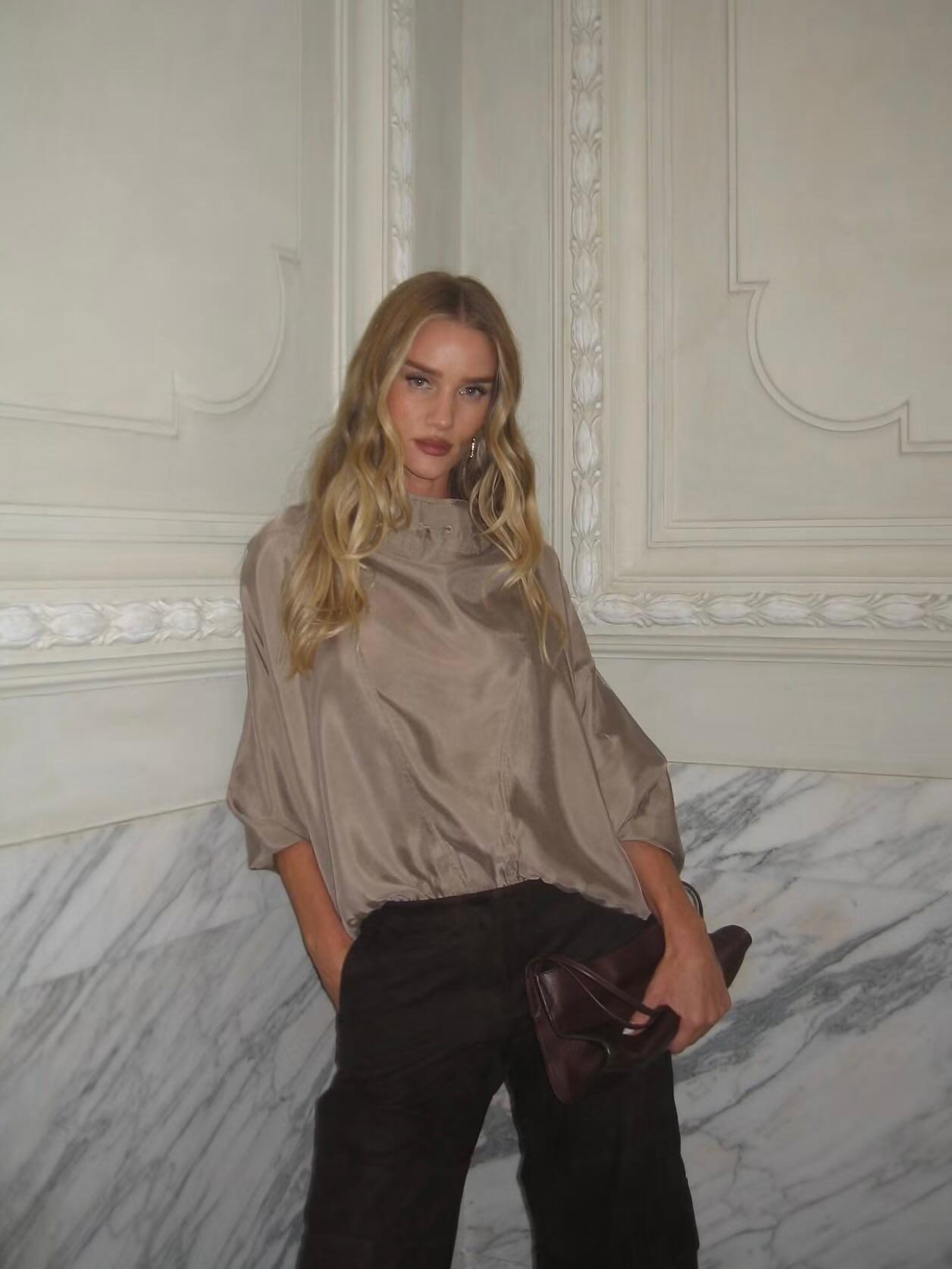 Ρόζι Χάντινγκτον-Γουάιτλι/ @rosiehw