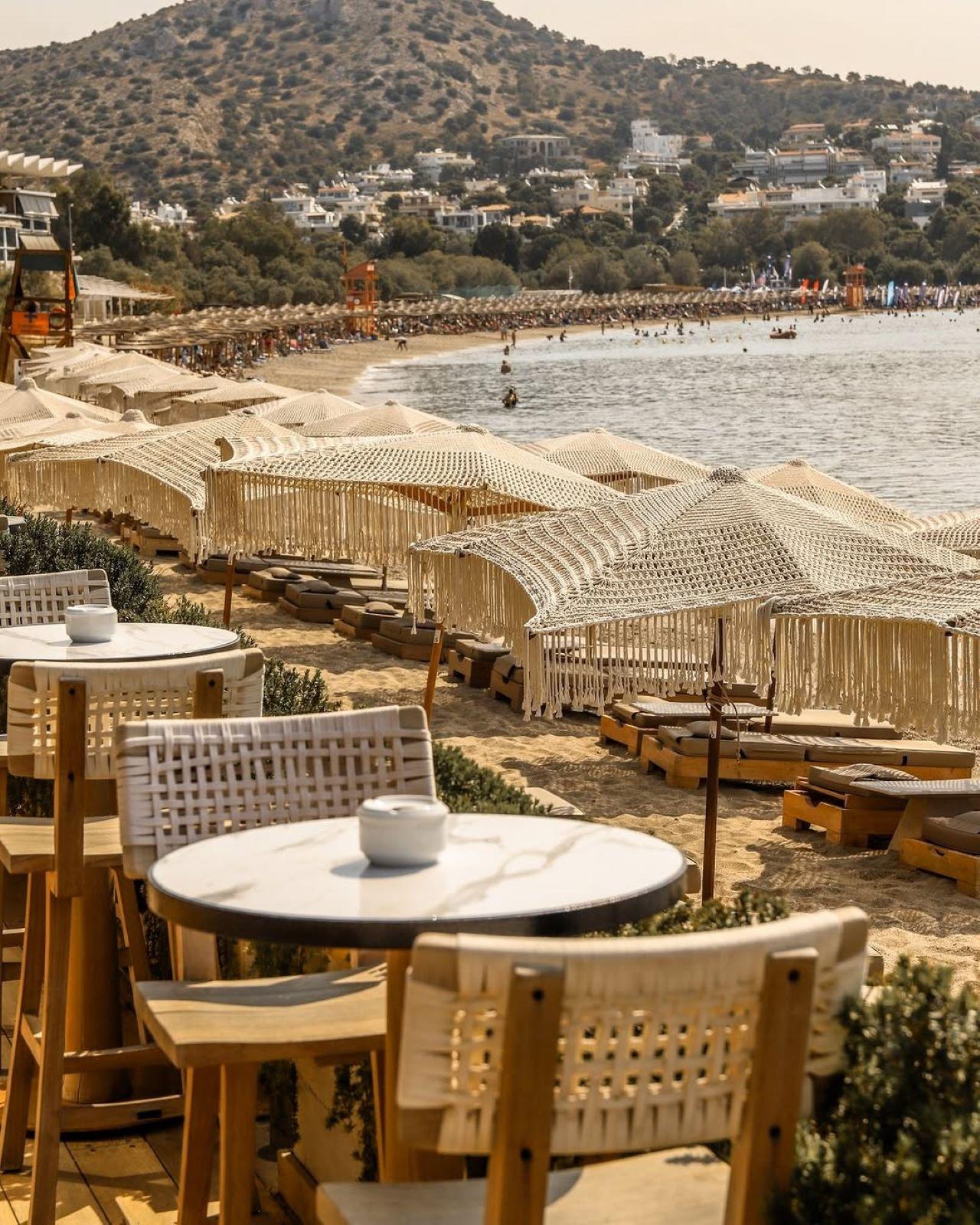 μπάνιο φαγητό Βουλιαγμένη