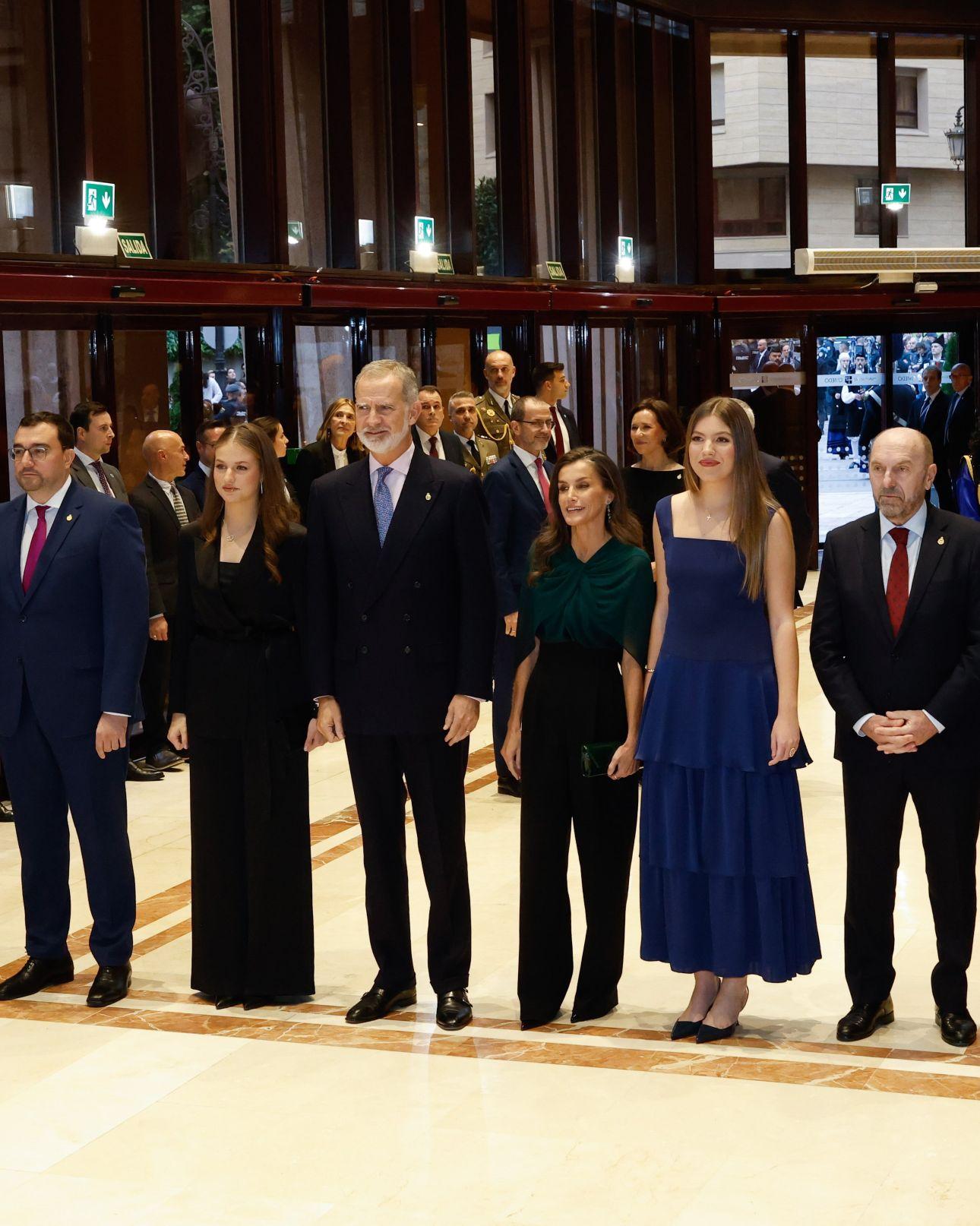 Πριγκίπισσα Λεονόρ, βασιλιάς Φελίπε, βασίλισσα Λετίθια, πριγκίπισσα Σοφία/ Φωτογραφία: Instagram/ @casareal.es