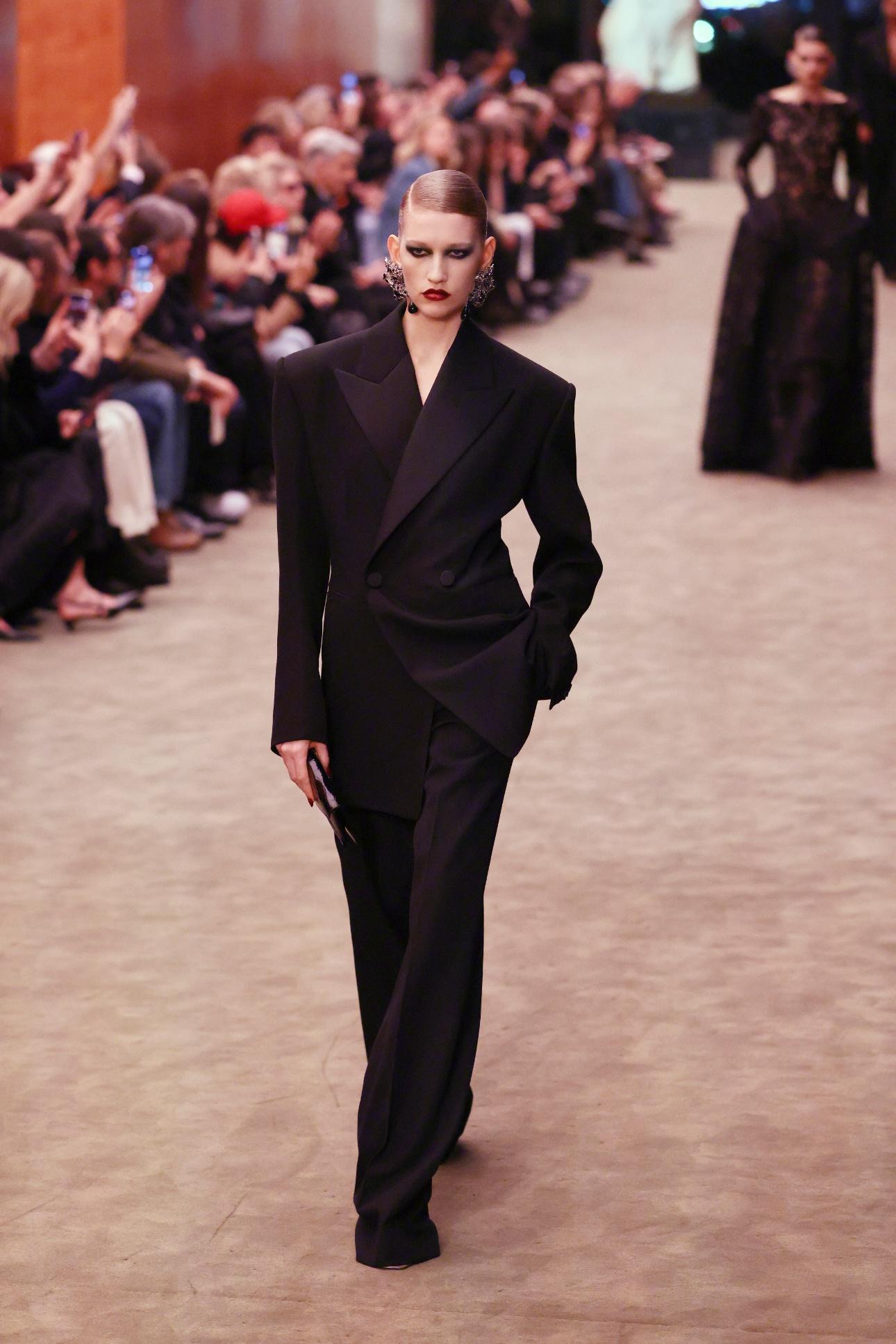 Saint Laurent F/W 2026-2027/ AP Images