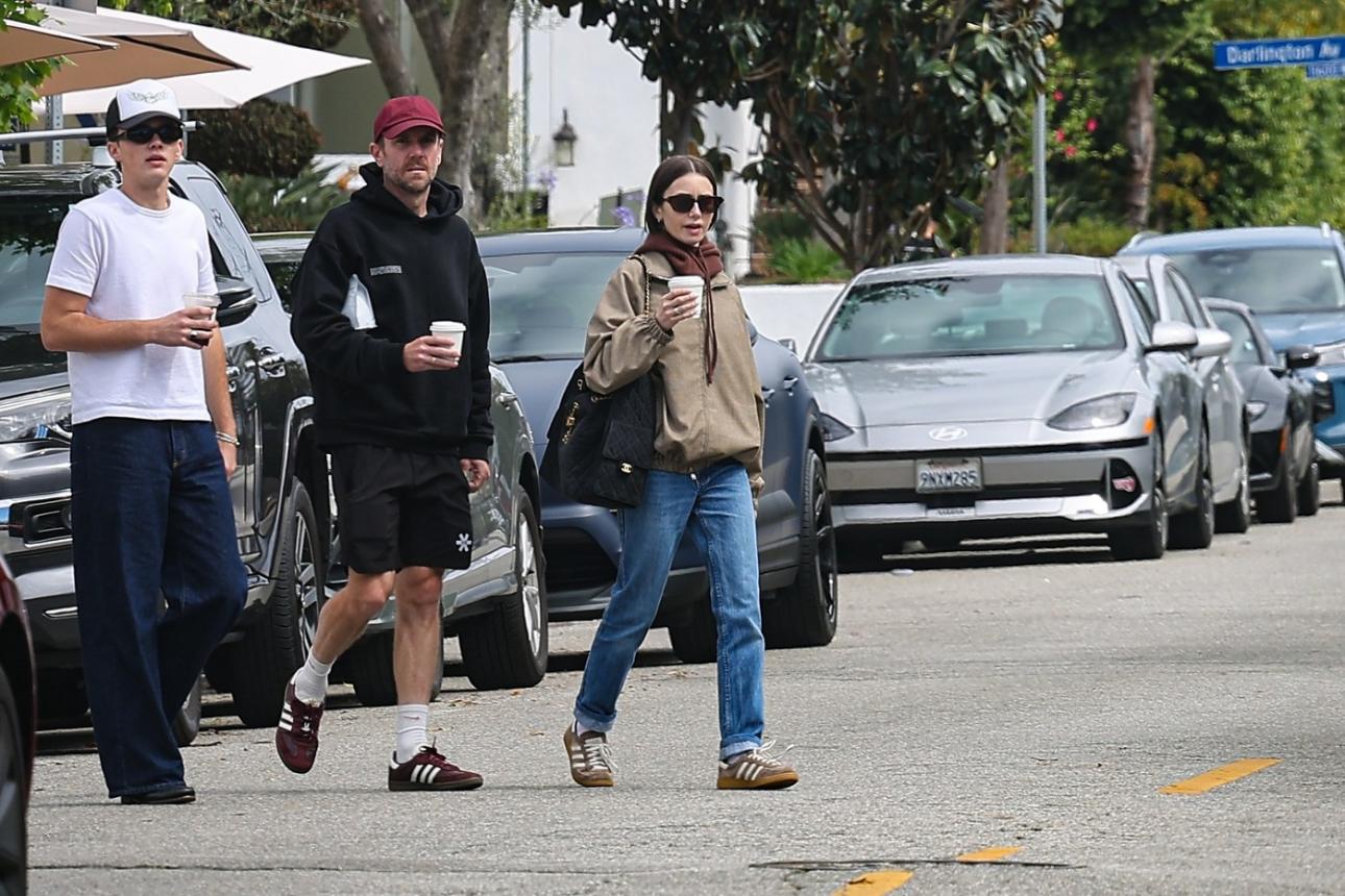 Η Lily Collins, με τον σύζυγό της, Charlie McDowell/Φωτογραφία: Profimedia