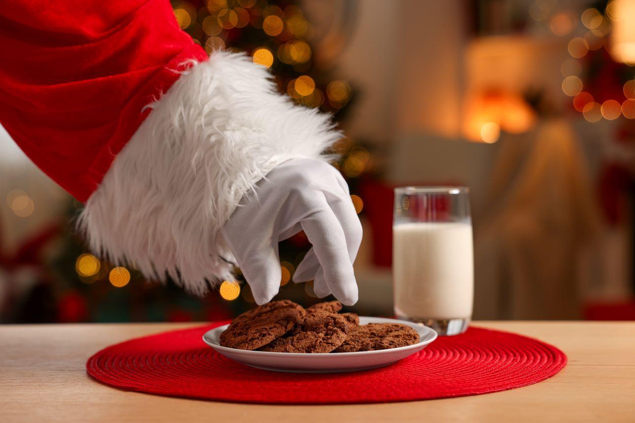 Δεν υπάρχει σωστή στιγμή για να μάθει ένα παιδιί την αλήθεια για τον Άγιο Βασίλη, σύμφωνα με τους ειδικούς/ Φωτογραφία: Shutterstock 